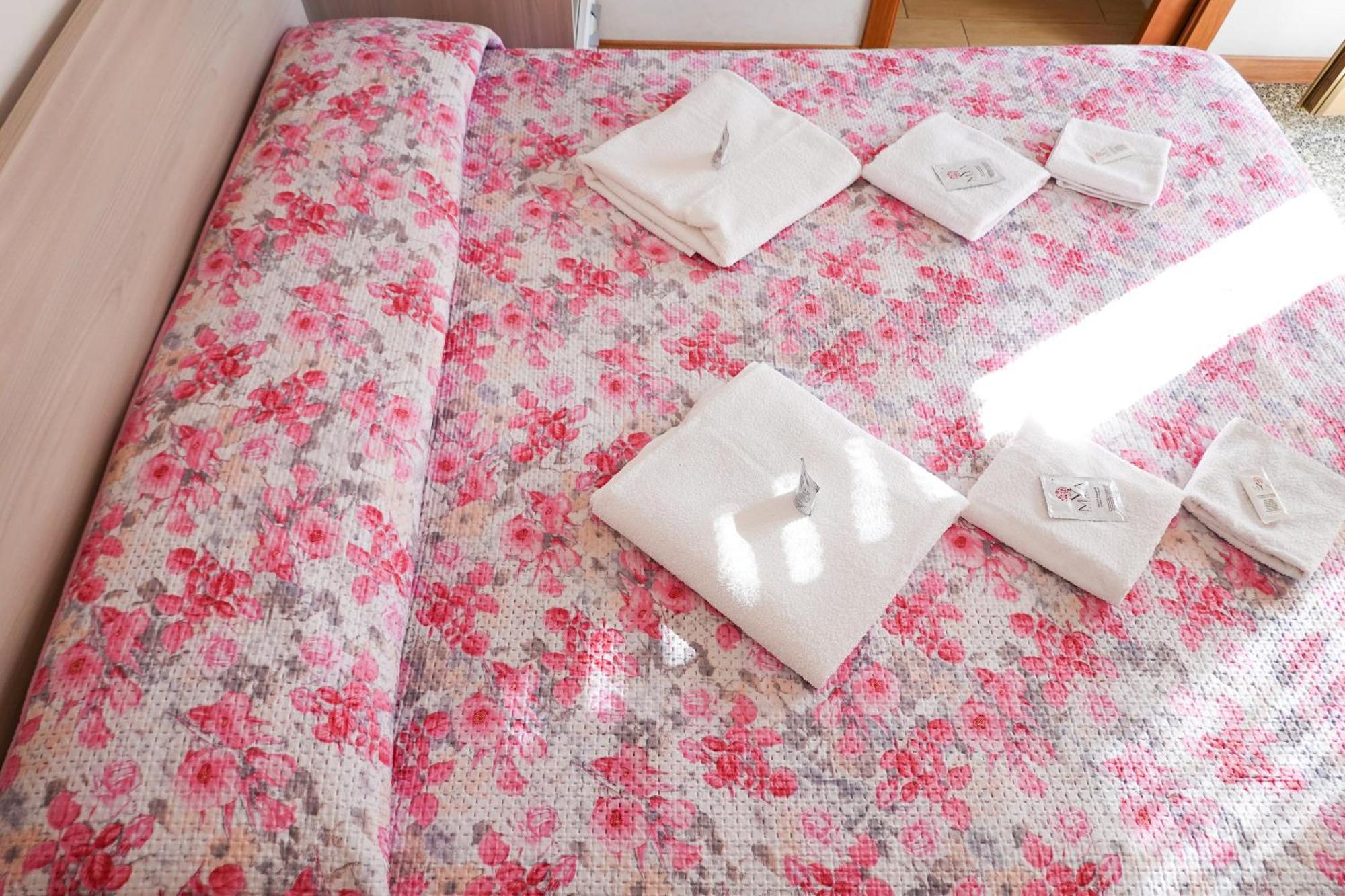 Hotel Lea B&B Pensione Completa Rimini Esterno foto
