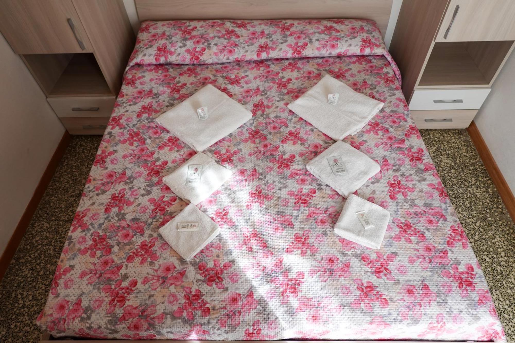 Hotel Lea B&B Pensione Completa Rimini Esterno foto
