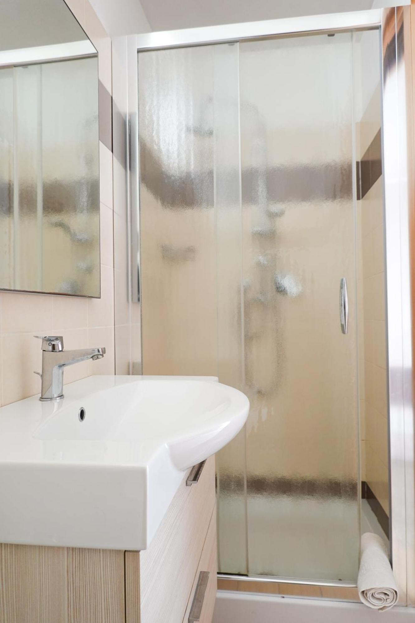 Hotel Lea B&B Pensione Completa Rimini Esterno foto